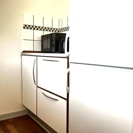 Appartement Two-bedroom Located On The Third Floor Of A Four-story Building In