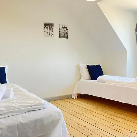 Two-bedroom Located On The Third Floor Of A Four-story Building In