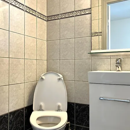 Two-bedroom Located On The Third Floor Of A Four-story Building In *